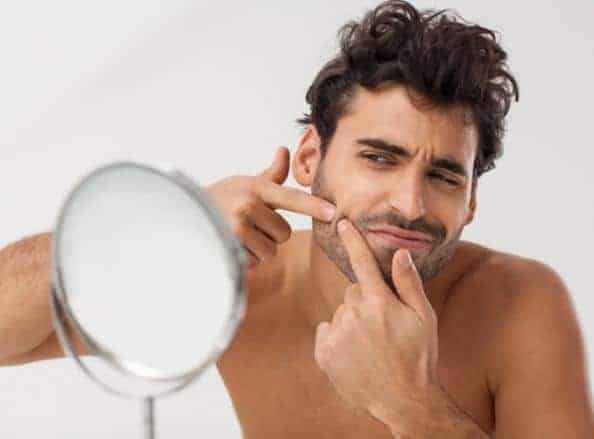 barbear homem pele com acne